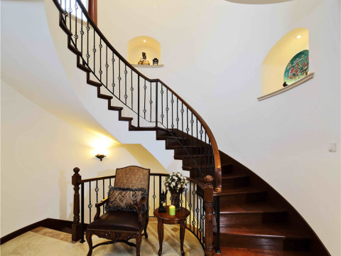 地中海別墅裝修設計