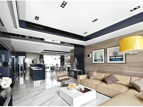 客廳 房子本身戶型動靜分區(qū)合理，設計師還是進行了適當?shù)母脑?，使其功能區(qū)域更為完備。